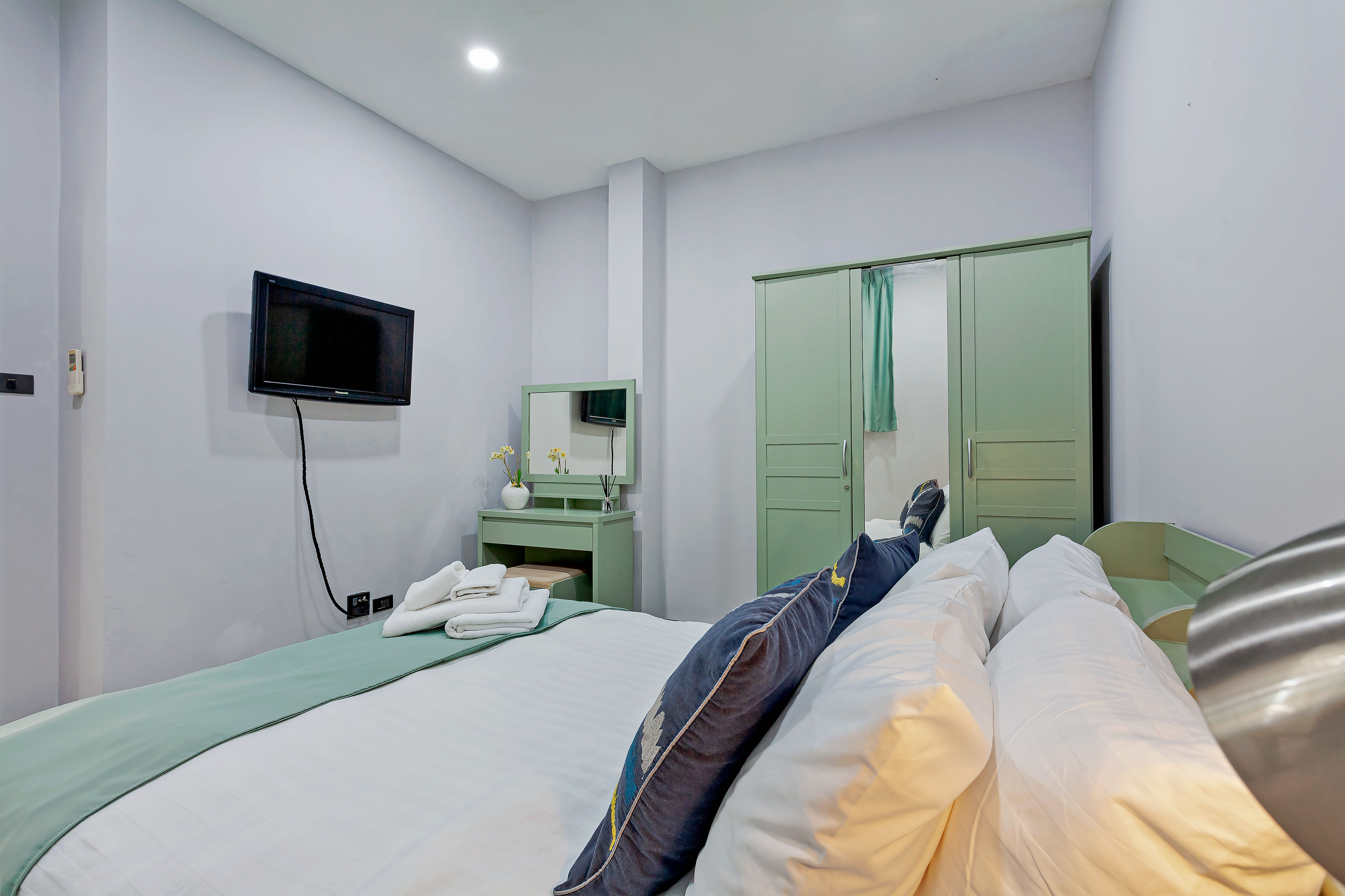 Living room in Room 4 at Grosvenor House